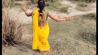 Outdoor Sex With A Young Indian Girl In A Rural Setting