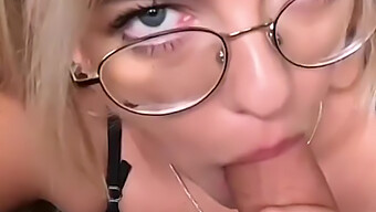 Chica Alemana Amateur Con Gafas Recibe Una Mamada Hardcore Pov Y Una Follada