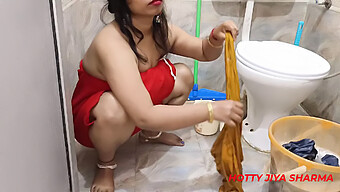 Indian Housewife Seduces While Washing Clothes In Explicit Video